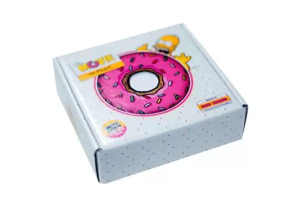 CUSTOM DONUT BOXES