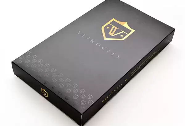 CUSTOM APPAREL BOXES