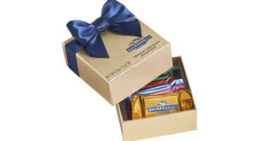 Custom Chocolate Gift Boxes with Ribbon